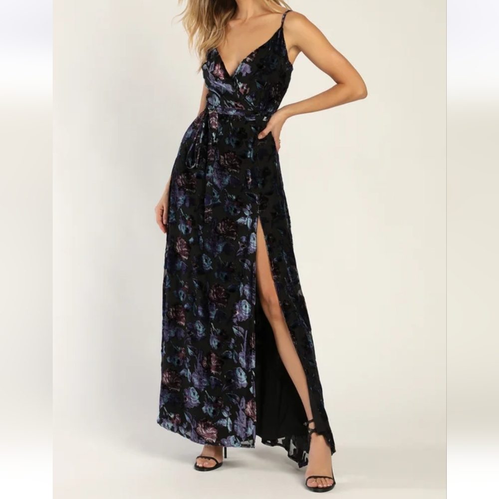 Lulus Velvet Floral Dress